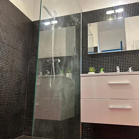 Living And French Riviera