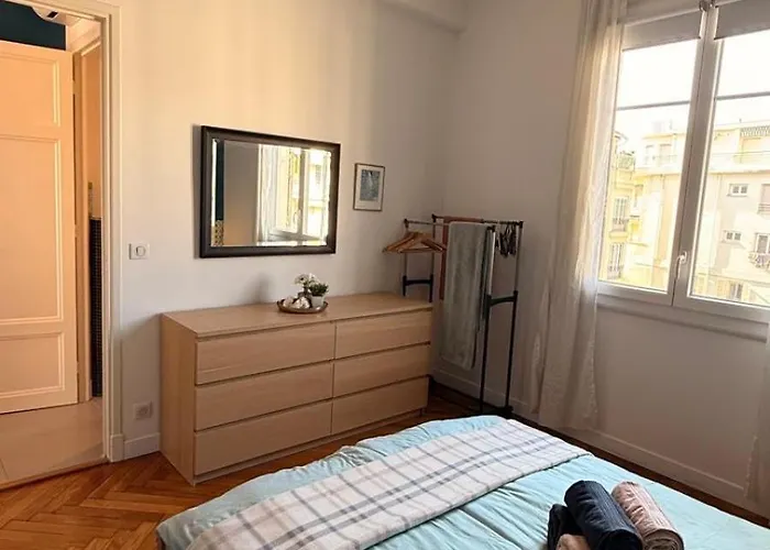 Living And French Riviera